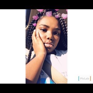 Meet your Posher, Emerald